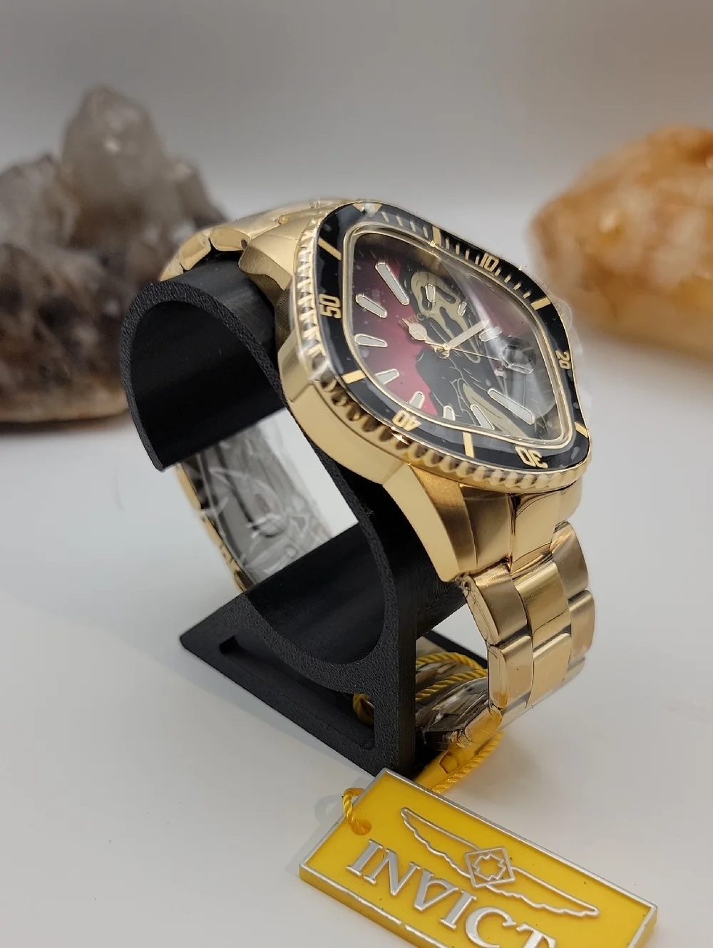 NWT Invicta Gold Black 50546 Artist SURREAL Quartz Watch 40mm Red Gradient Dial